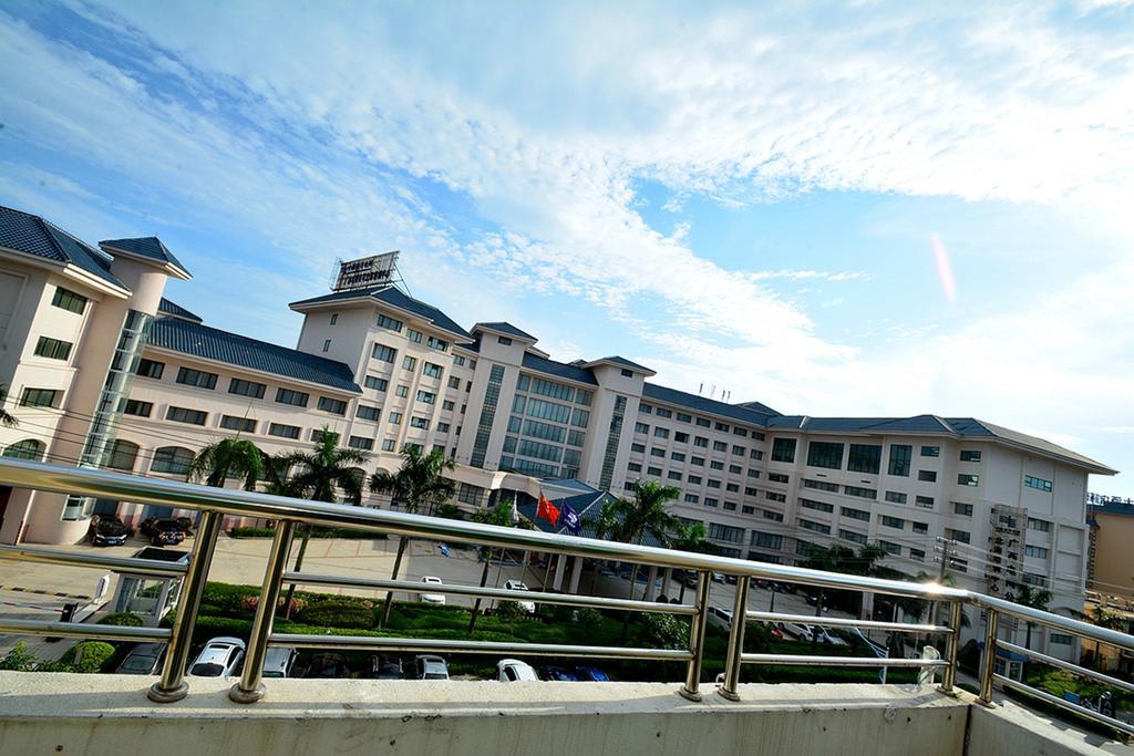 Chenhai Resort Beihai Esterno foto