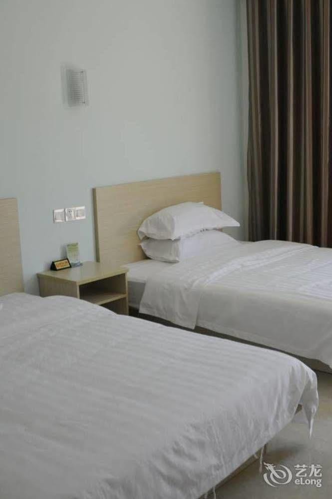 Chenhai Resort Beihai Esterno foto